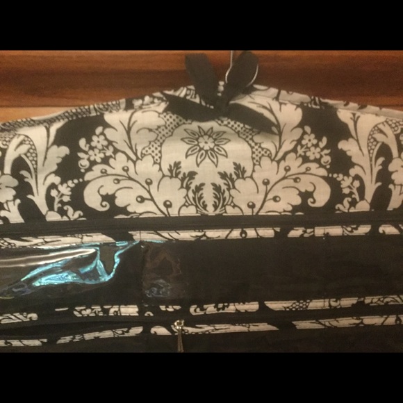 Brand New Nice B&W Jewelry Holder - Picture 3 of 3